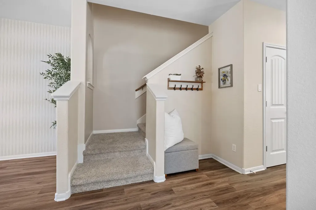 2200 Amur Drive Austin TX 78745