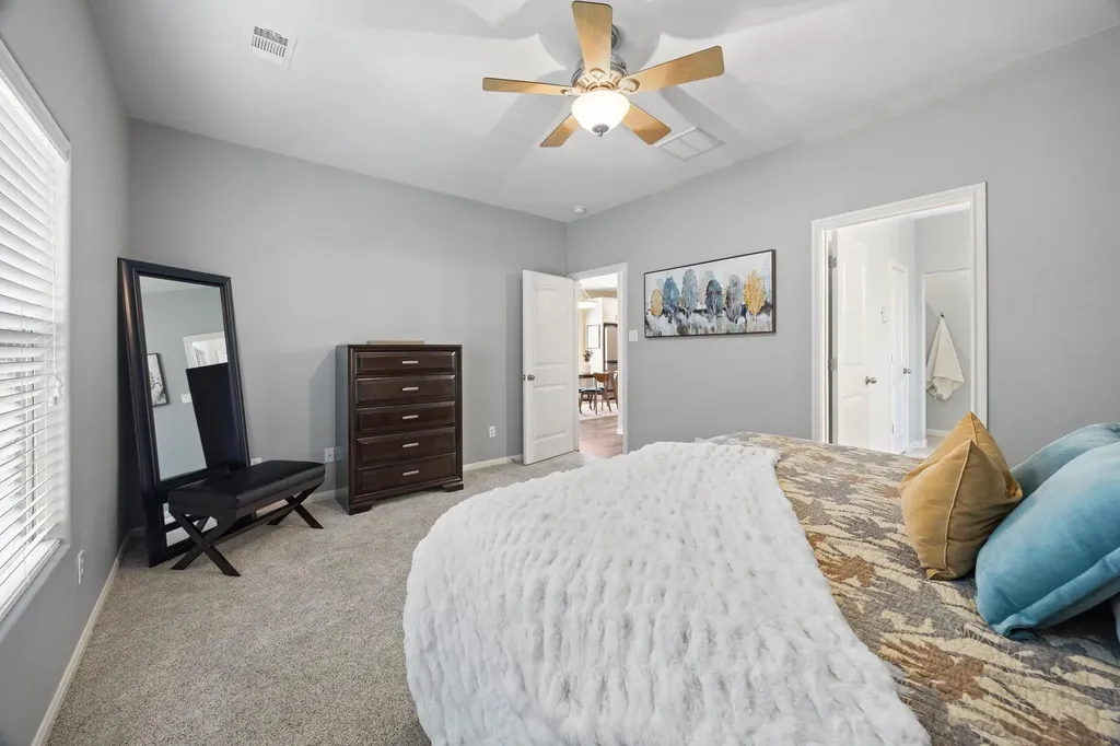 2200 Amur Drive Austin TX 78745