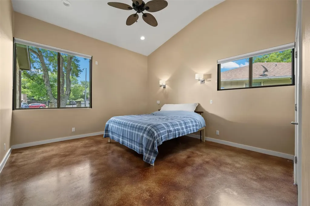 5106 Spruce Cove Austin TX 78744