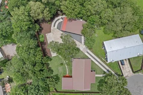 5106 Spruce Cove Austin TX 78744