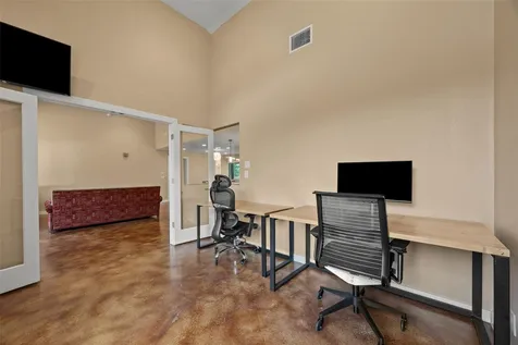 5106 Spruce Cove Austin TX 78744