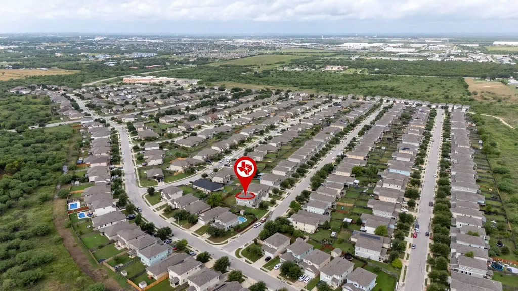 424 Wapiti Road Buda TX 78610