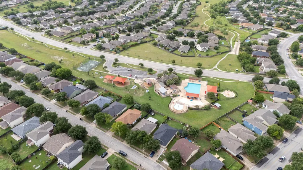 424 Wapiti Road Buda TX 78610
