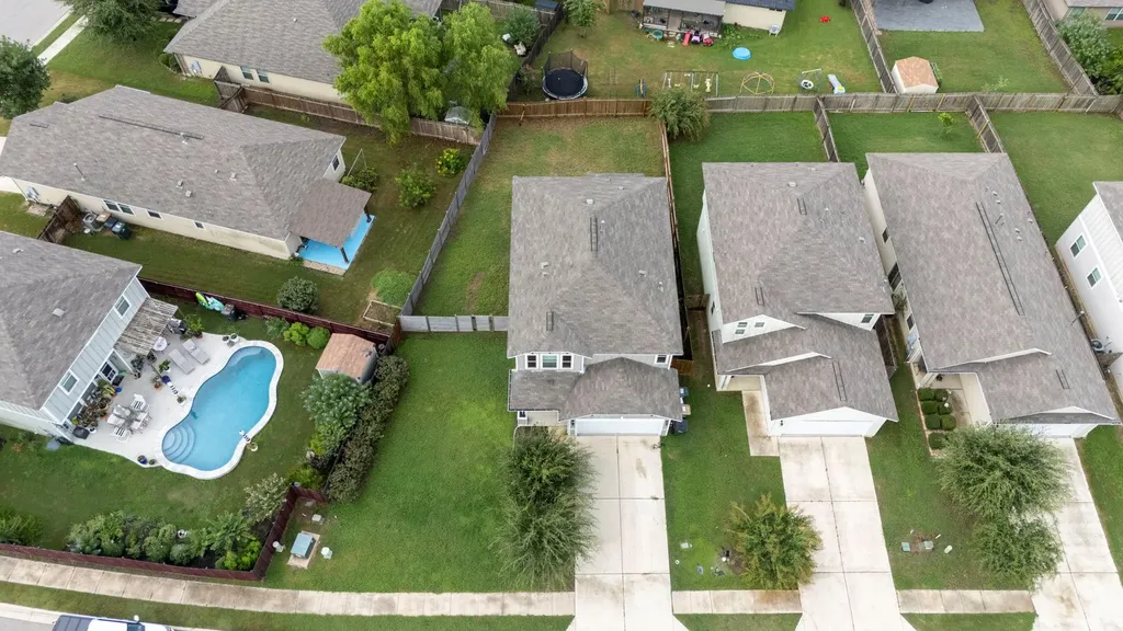 424 Wapiti Road Buda TX 78610