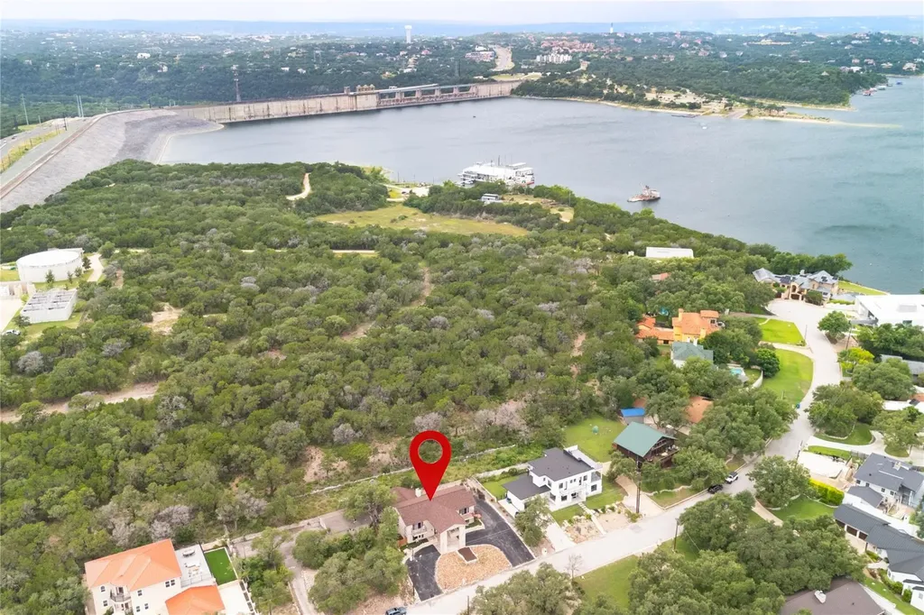 13207 Mansfield Drive Austin TX 78732