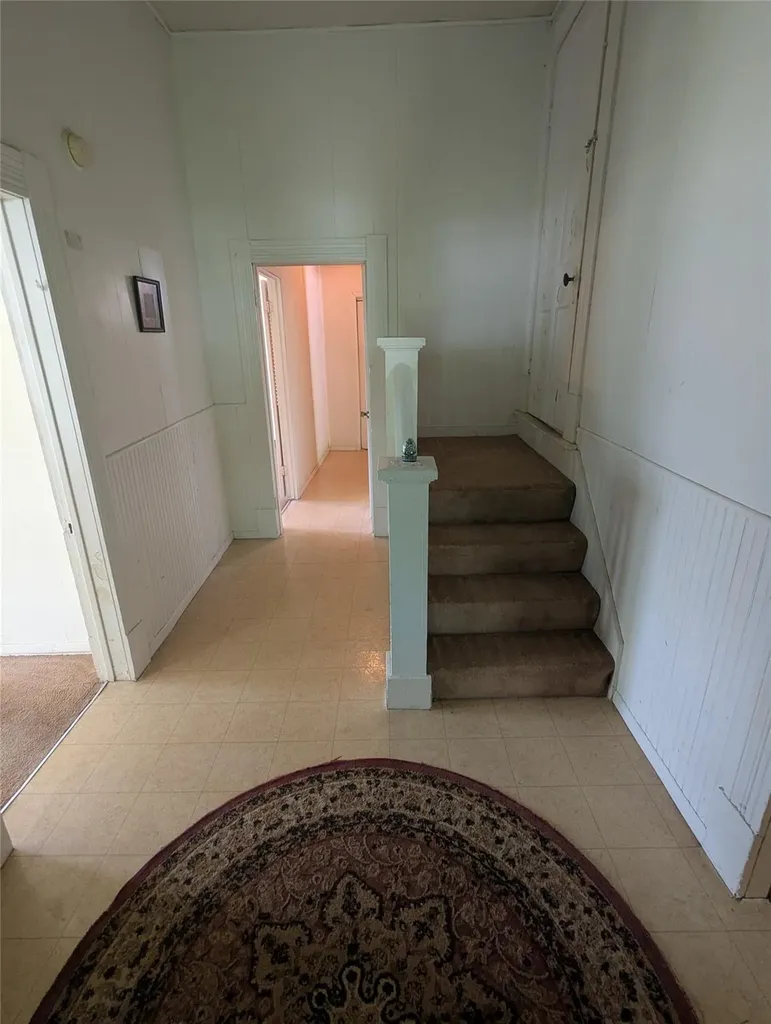 1319 Grace Street Taylor TX 76574