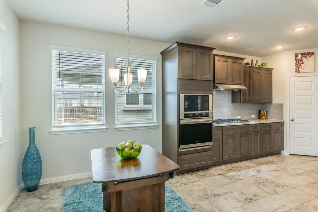 273 Falling Star Lane Georgetown TX 78628