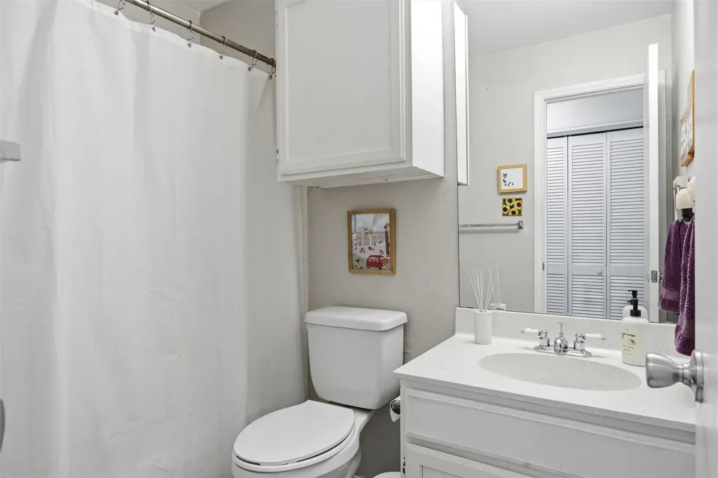 2215 Post Road Austin TX 78704