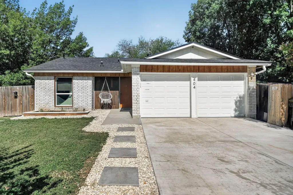 404 Las Cruces Street Buda TX 78610