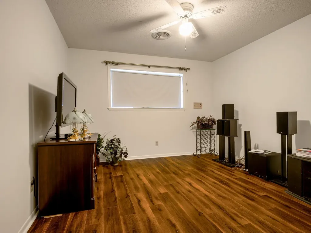 106 Flamingo Circle Marble Falls TX 78654