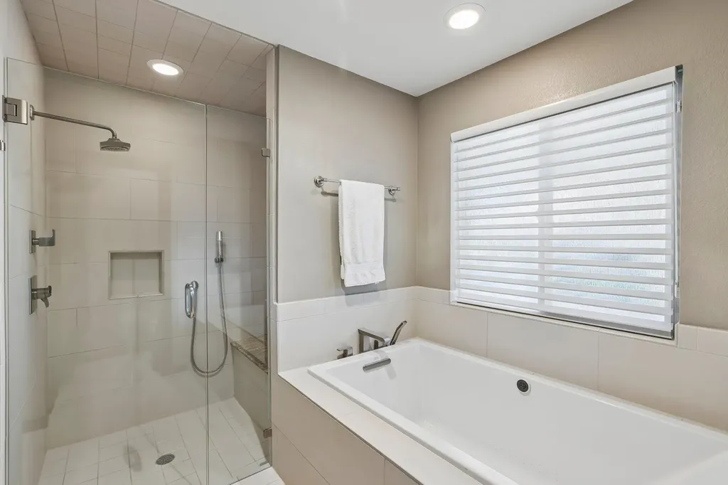 1528 El Cielo Leander TX 78641