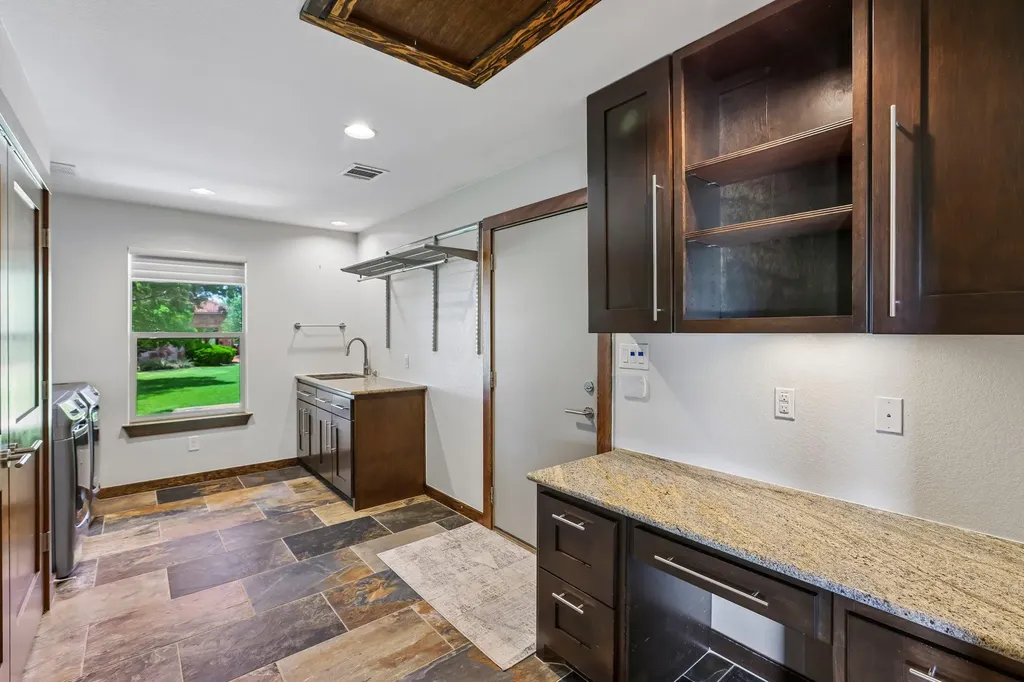 1528 El Cielo Leander TX 78641