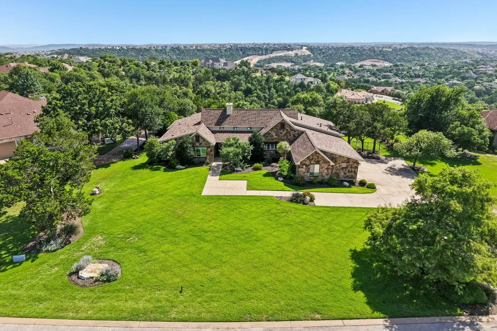 1528 El Cielo Leander TX 78641