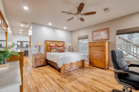 1474 County Road B Lexington TX 78947