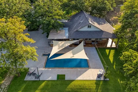 1474 County Road B Lexington TX 78947