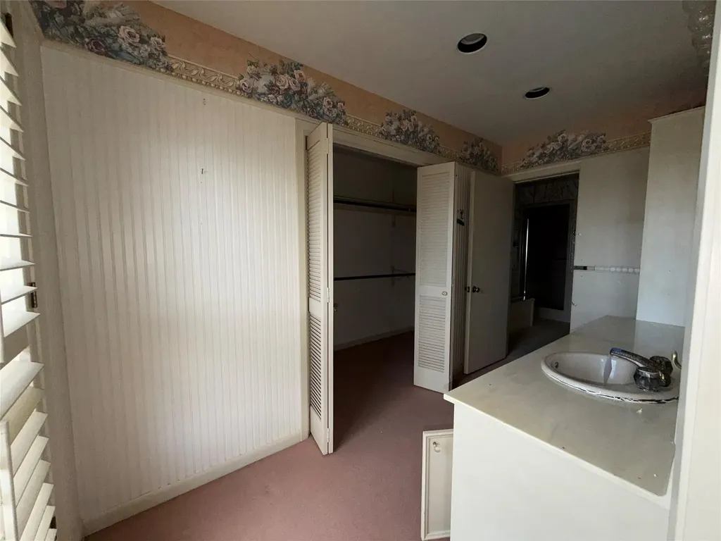 808 Ox Bow Horseshoe Bay TX 78657