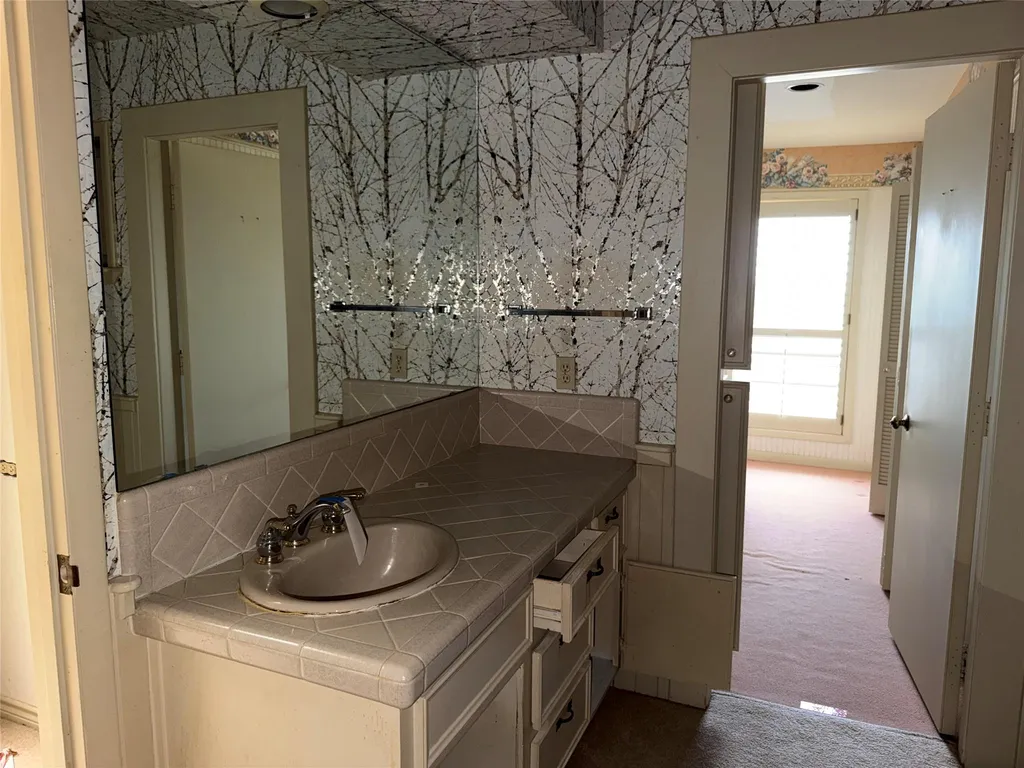 808 Ox Bow Horseshoe Bay TX 78657