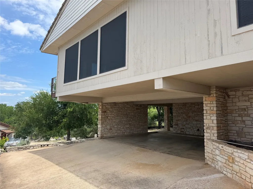 808 Ox Bow Horseshoe Bay TX 78657