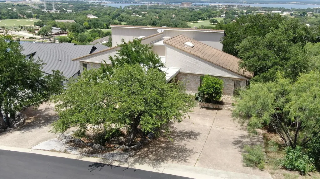 808 Ox Bow Horseshoe Bay TX 78657