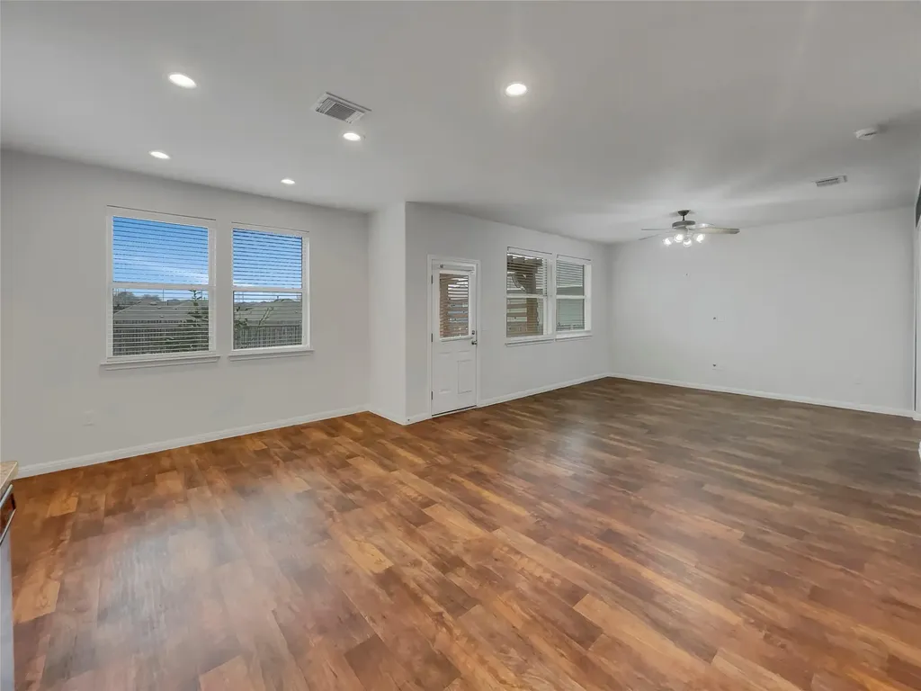 717 Twisted Oaks Lane Buda TX 78610