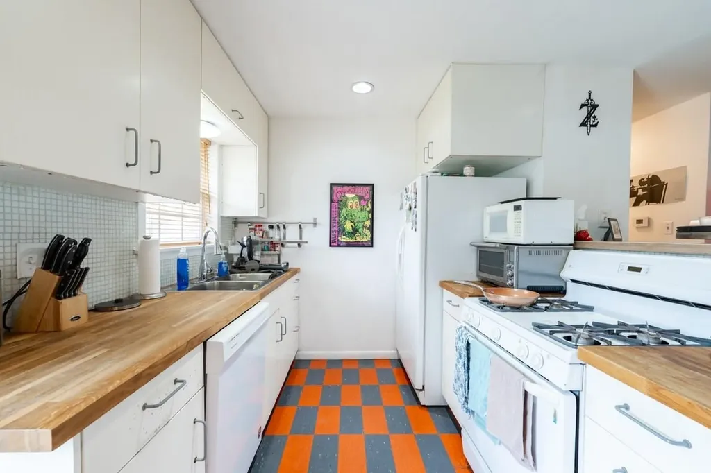 4407 Terrilance Drive Austin TX 78741