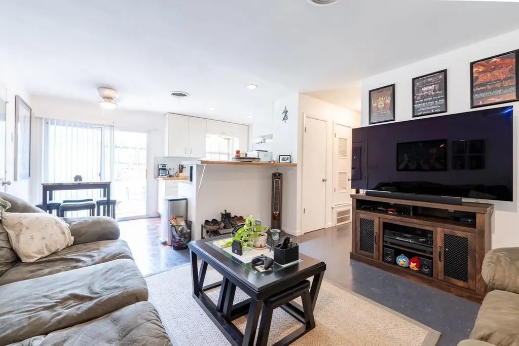 4407 Terrilance Drive Austin TX 78741