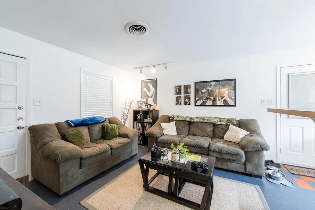 4407 Terrilance Drive Austin TX 78741