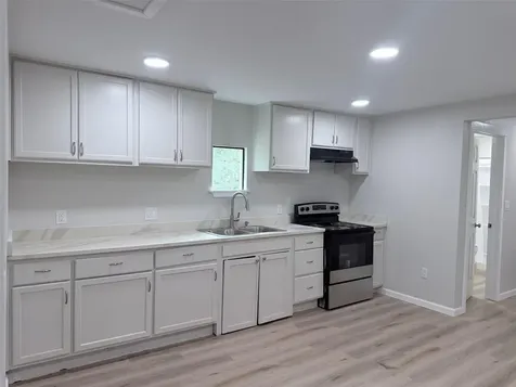 403 Taylor Street Smithville TX 78957