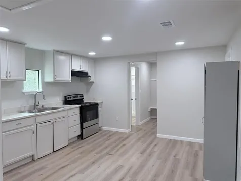 403 Taylor Street Smithville TX 78957