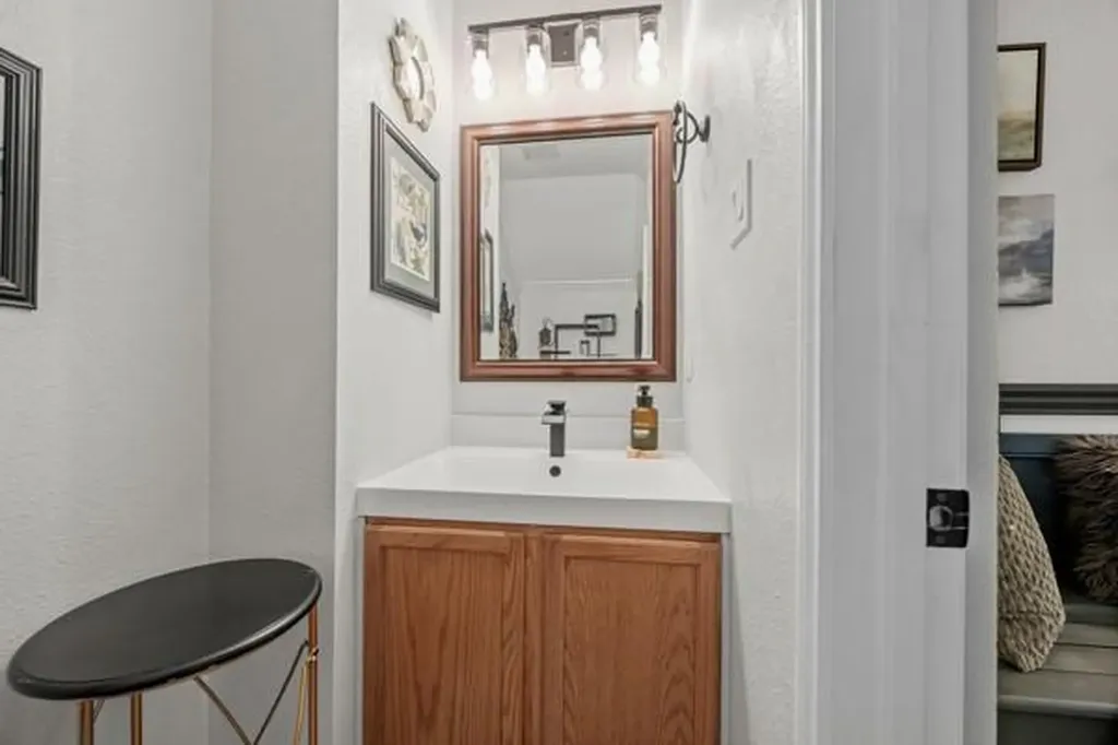 1187 Forest Bluff Trail Round Rock TX 78665