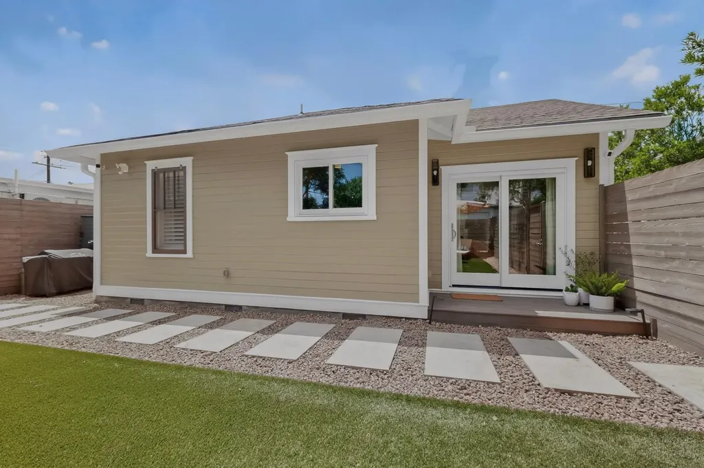 2905 Rio Grande Street Austin TX 78705