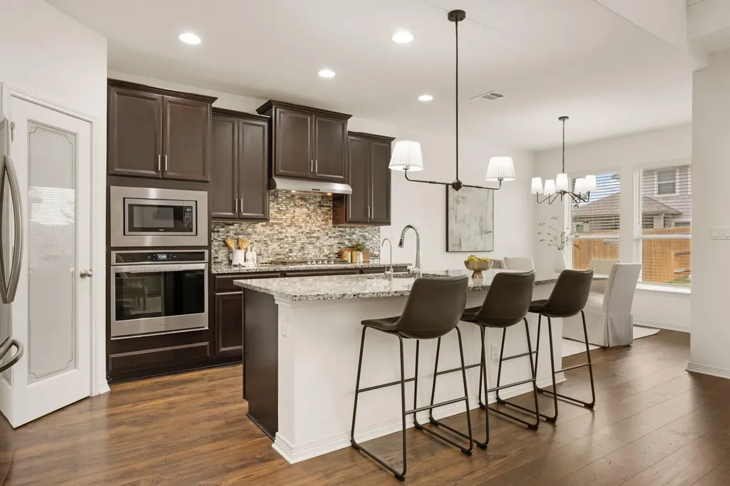 2213 Santa Isabella Drive Leander TX 78641