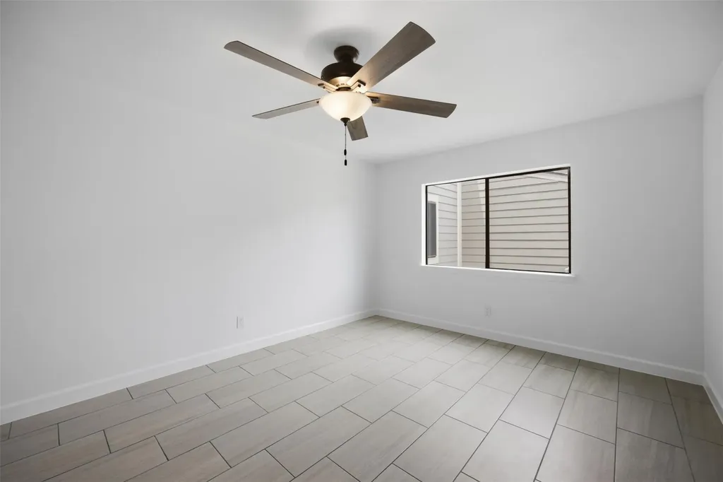 5801 Thunderbird Street Lago Vista TX 78645