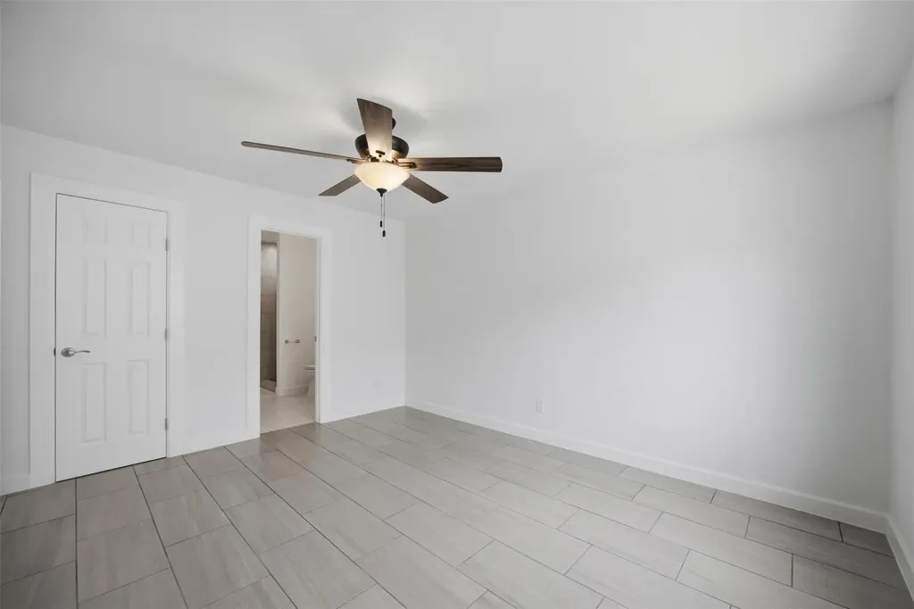 5801 Thunderbird Street Lago Vista TX 78645
