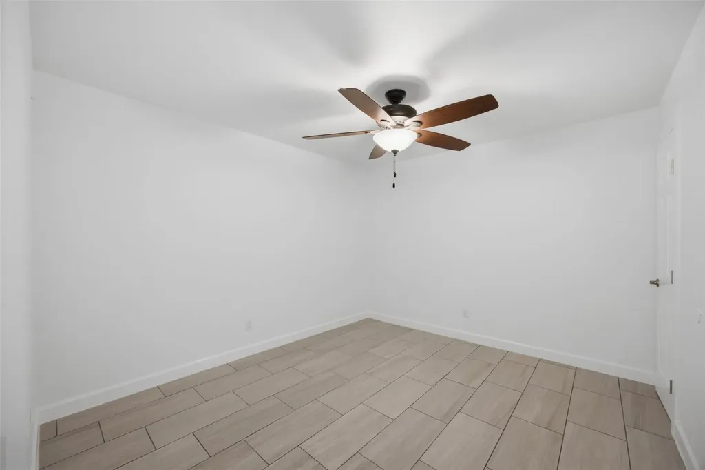 5801 Thunderbird Street Lago Vista TX 78645