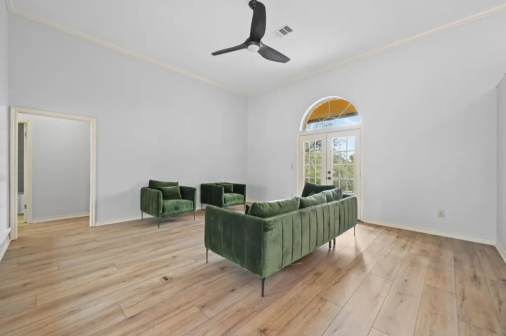 140 Barton Ranch Circle Dripping Springs TX 78620