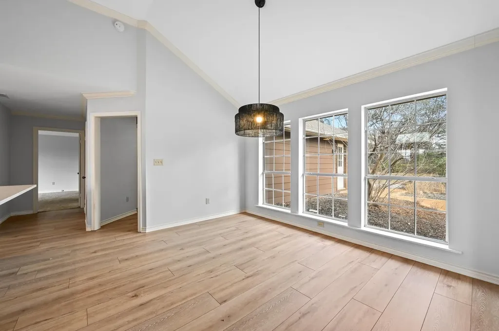 140 Barton Ranch Circle Dripping Springs TX 78620