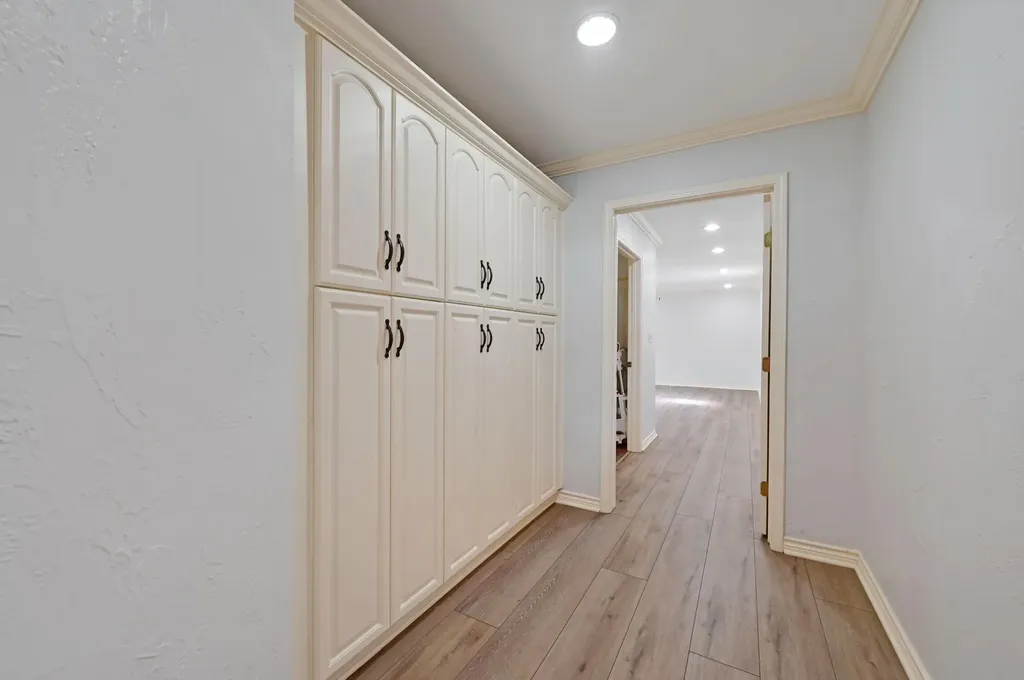 140 Barton Ranch Circle Dripping Springs TX 78620
