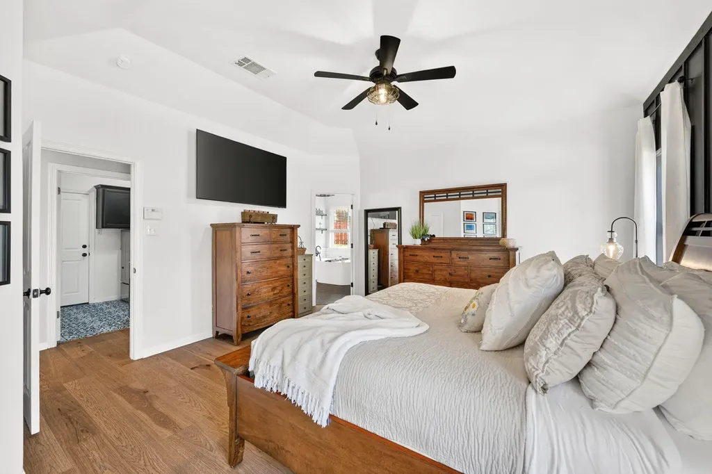 137 Ridgewood Cove Georgetown TX 78633