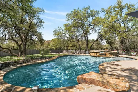 137 Ridgewood Cove Georgetown TX 78633