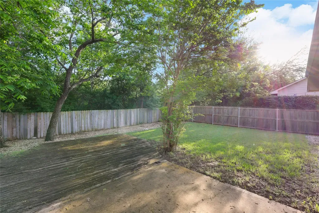 6815 Poncha Pass Austin TX 78749