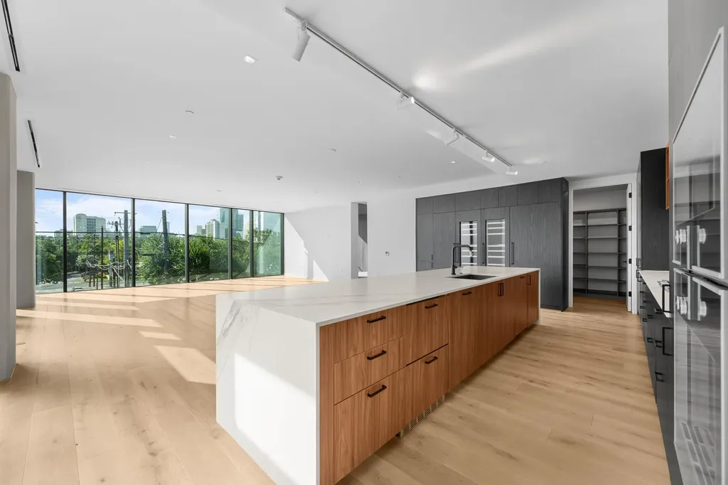 1006 Baylor Street Austin TX 78703