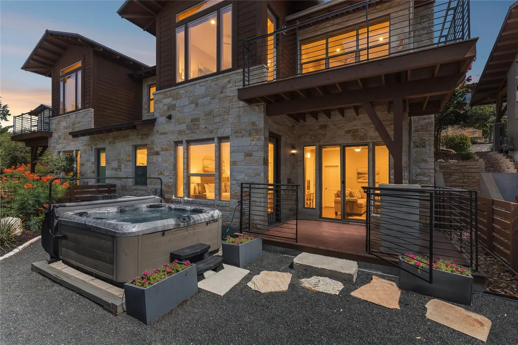 8110 Ranch Road 2222 Road Austin TX 78730
