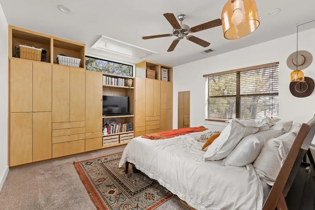 1708 Harvey Street Austin TX 78702