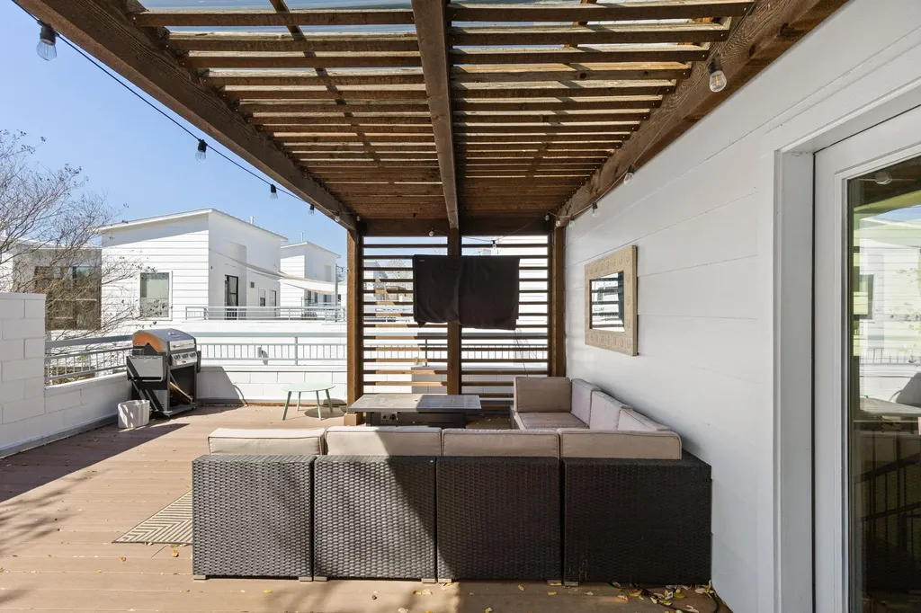 1708 Harvey Street Austin TX 78702