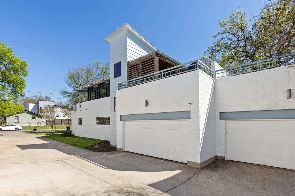 1708 Harvey Street Austin TX 78702