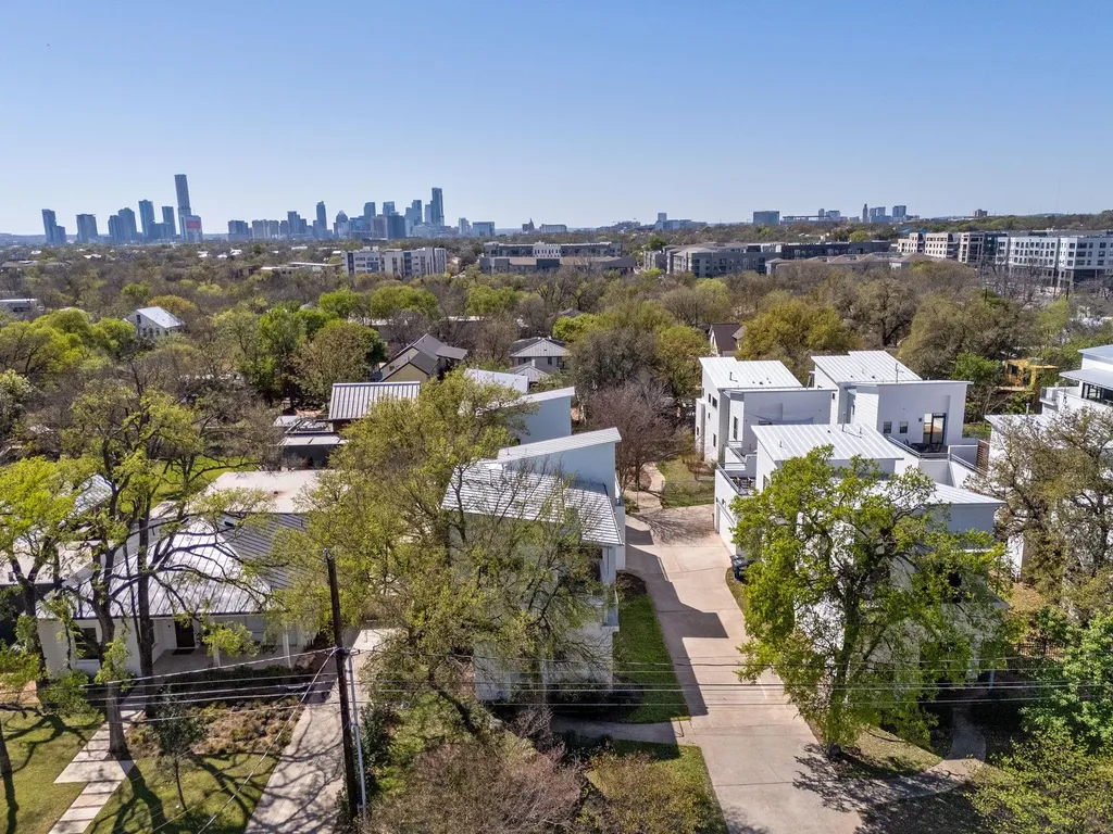 1708 Harvey Street Austin TX 78702