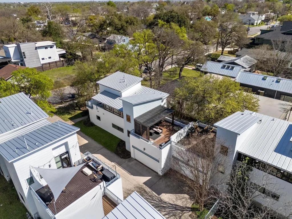1708 Harvey Street Austin TX 78702