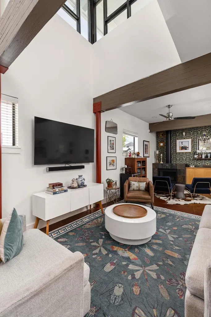 1708 Harvey Street Austin TX 78702