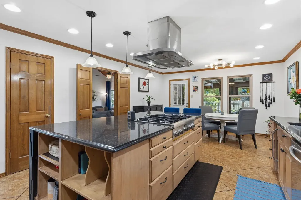 307 S Ridge Circle Georgetown TX 78628